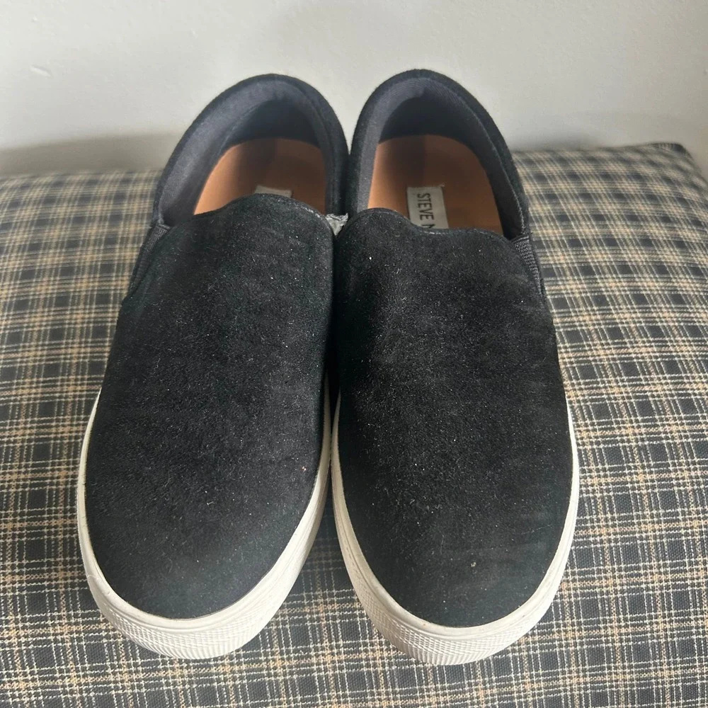 Steve Madden these steve